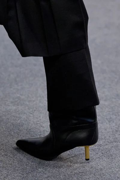 Look 26